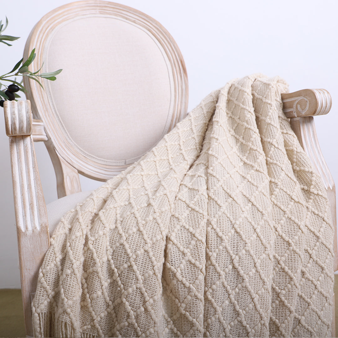 NNEAGS Beige Diamond Pattern Knitted Throw Blanket Warm Cozy Woven Cover Couch Bed Sofa Home Decor with Tassels