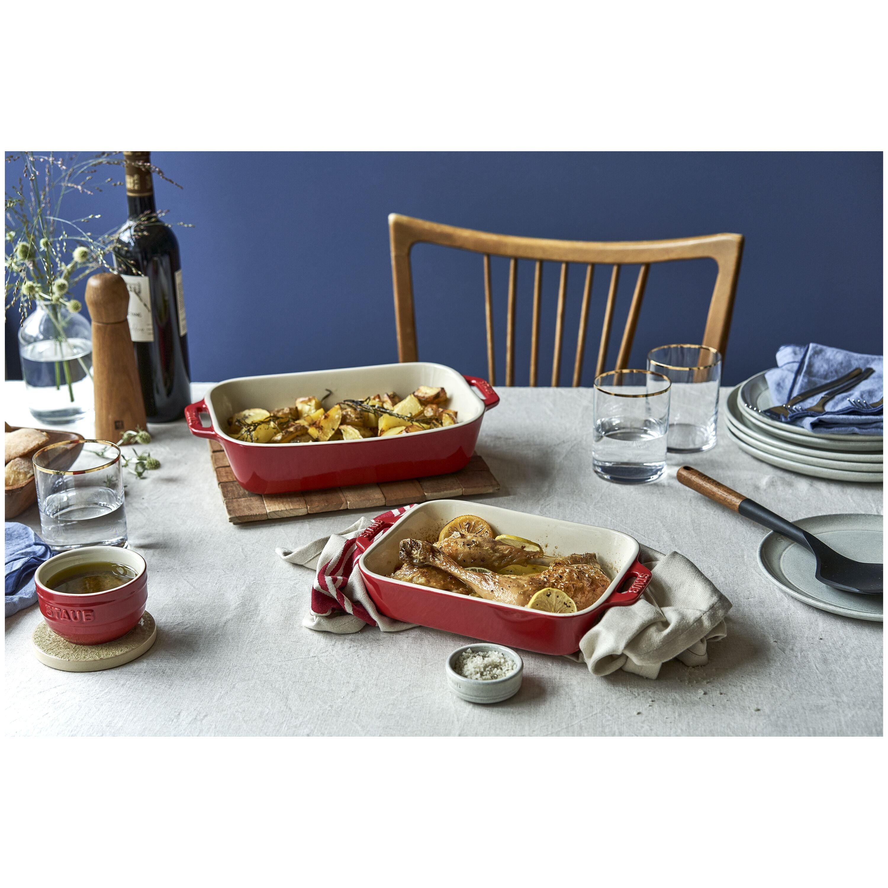 STAUB Ceramique 2,4 L Ceramic Rectangular Oven Dish, Cherry