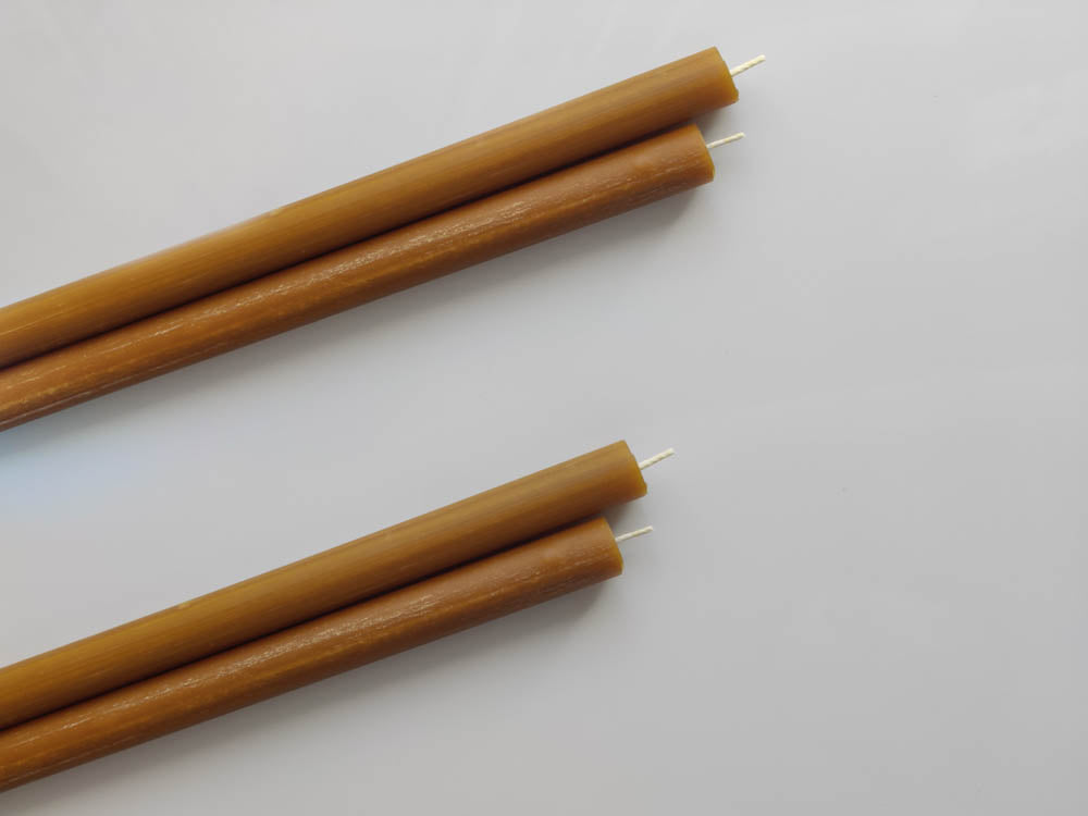 Cylindrical Beeswax Candles 2 pcs.