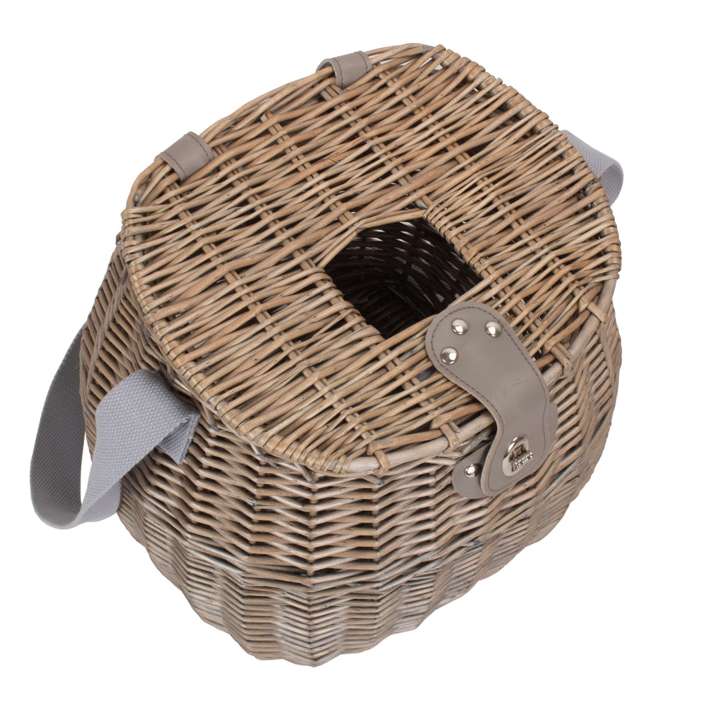 Antique Wash Wicker Fishing Creel