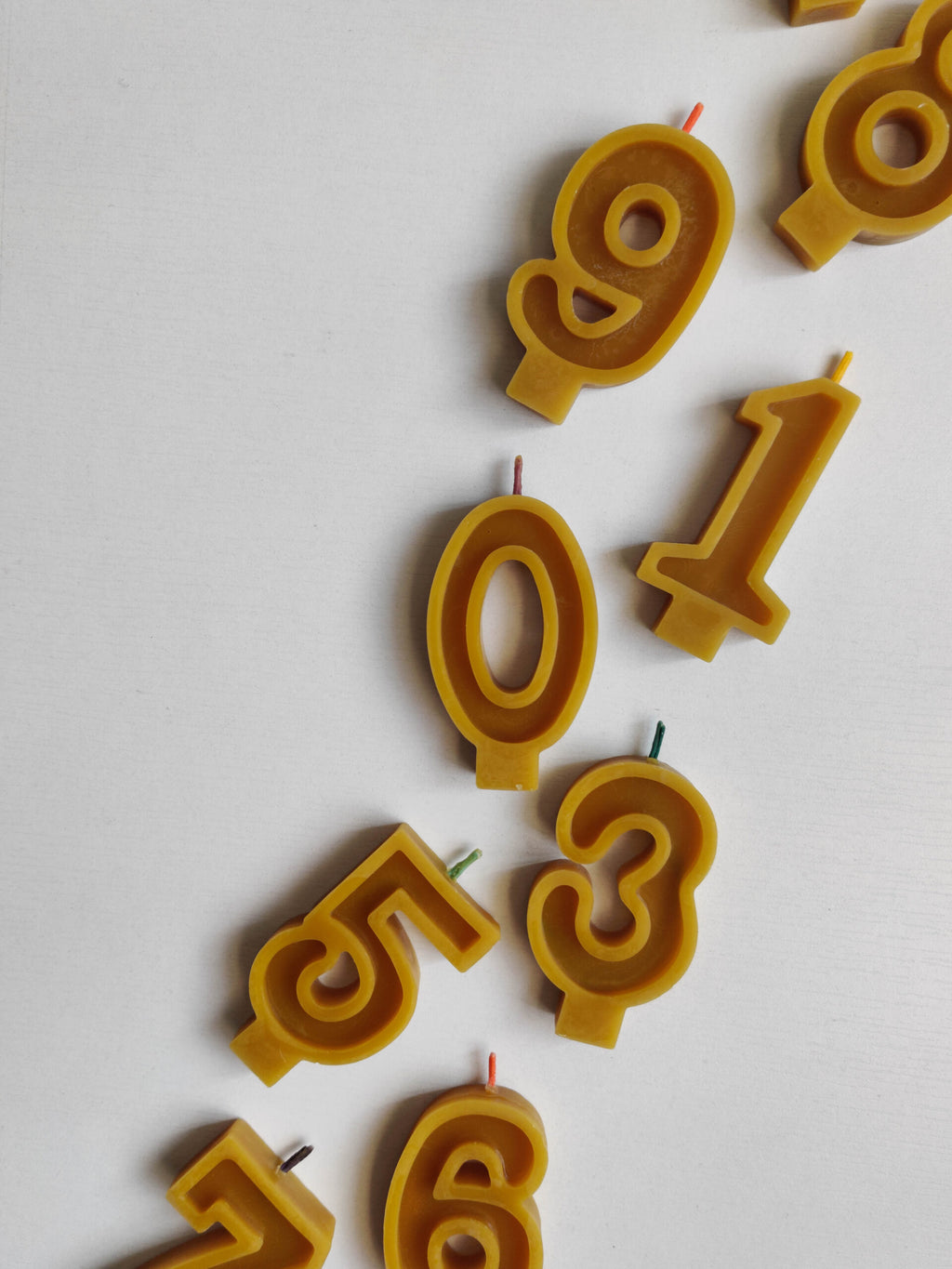 Beeswax Number Candles | Set of 10 Pieces 0-9