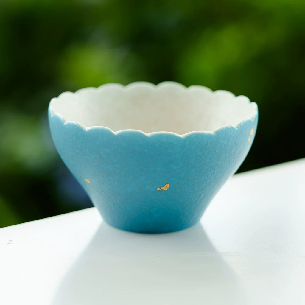Handmade Blue Ceramic Teacup with Scalloped Rim – 80ml Traditional Chinese Tea Cup