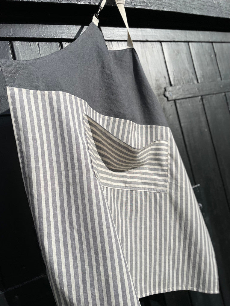 COUNTRY KITCHEN - Charcoal