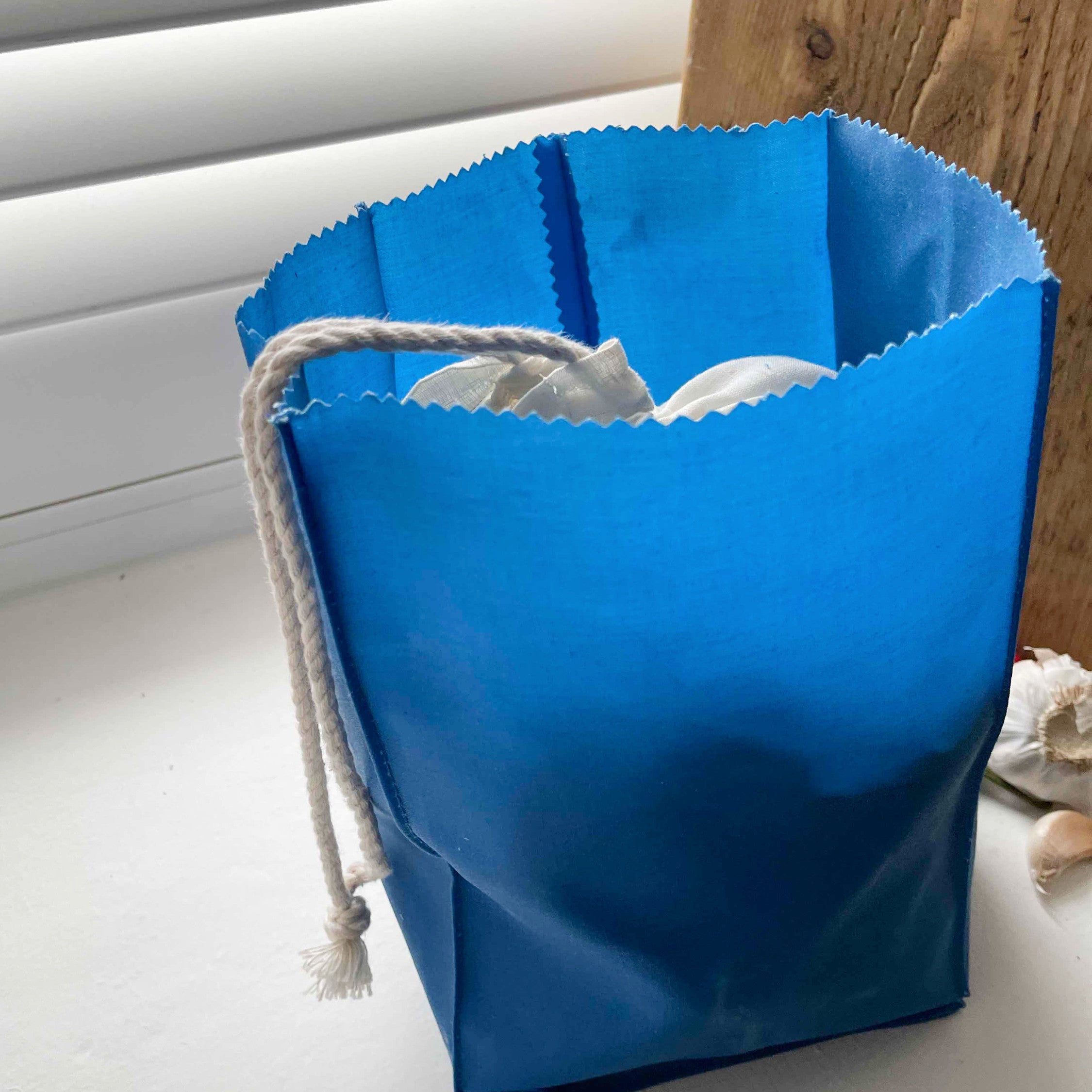 WAXED COTTON POTATO SACK - BLUE